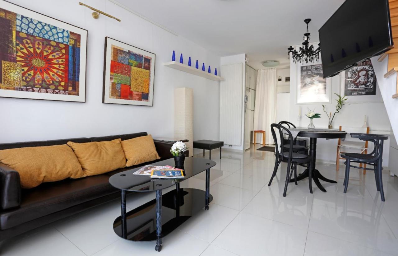 Gorgeous 2 Bedroom Duplex In City Center Boekarest Buitenkant foto